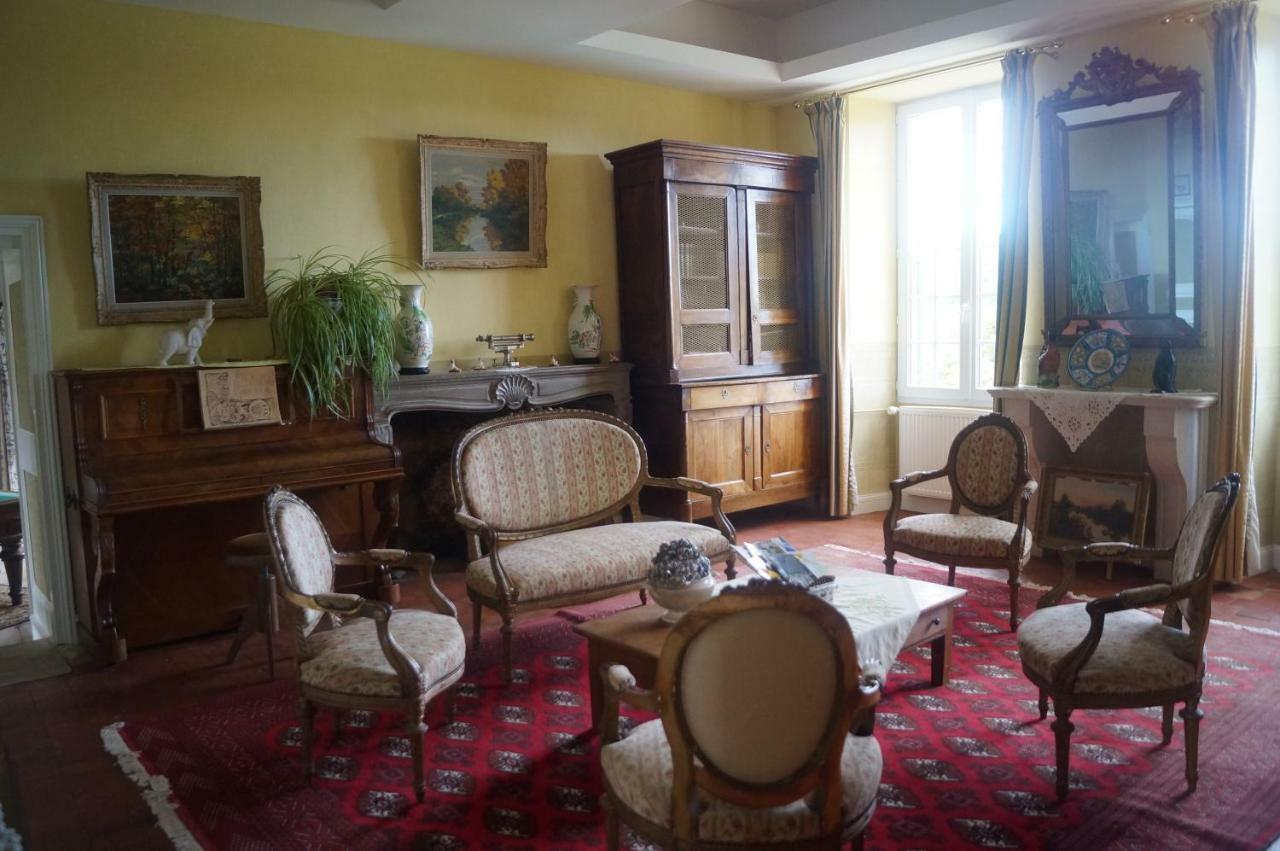 Le Domaine De Rochefort Dissangis ภายนอก รูปภาพ